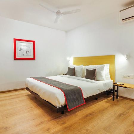 Super Townhouse Rcc Sunrise Hyderabad Exterior foto
