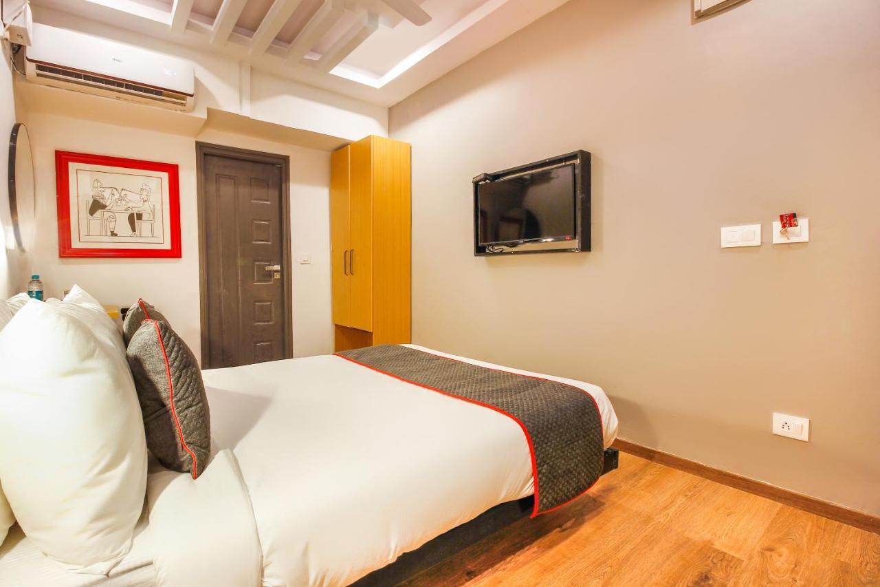 Super Townhouse Rcc Sunrise Hyderabad Exterior foto