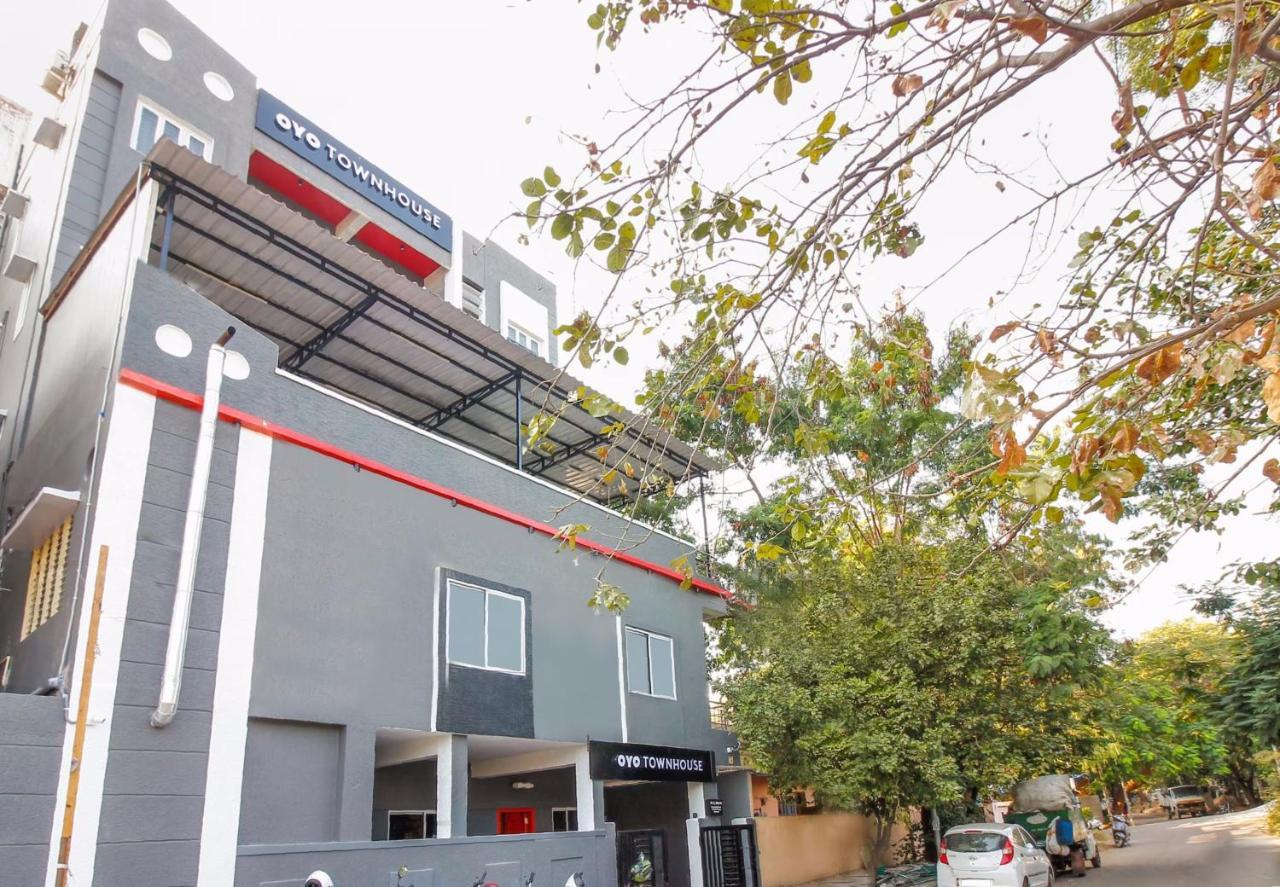 Super Townhouse Rcc Sunrise Hyderabad Exterior foto