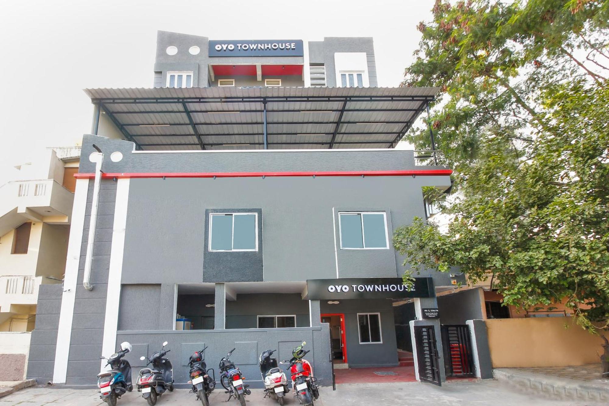 Super Townhouse Rcc Sunrise Hyderabad Exterior foto